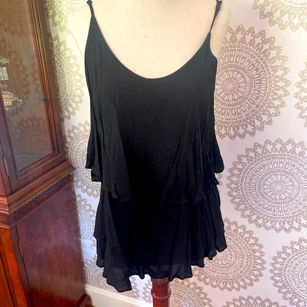 OnetheLand two tiered cotton tank with low back.